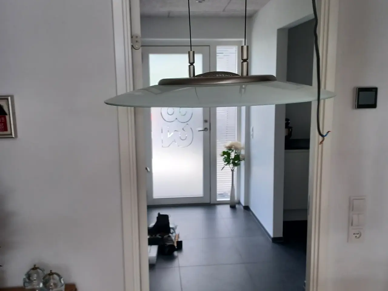 Billede 3 - Loftlampe og bordlampe. 