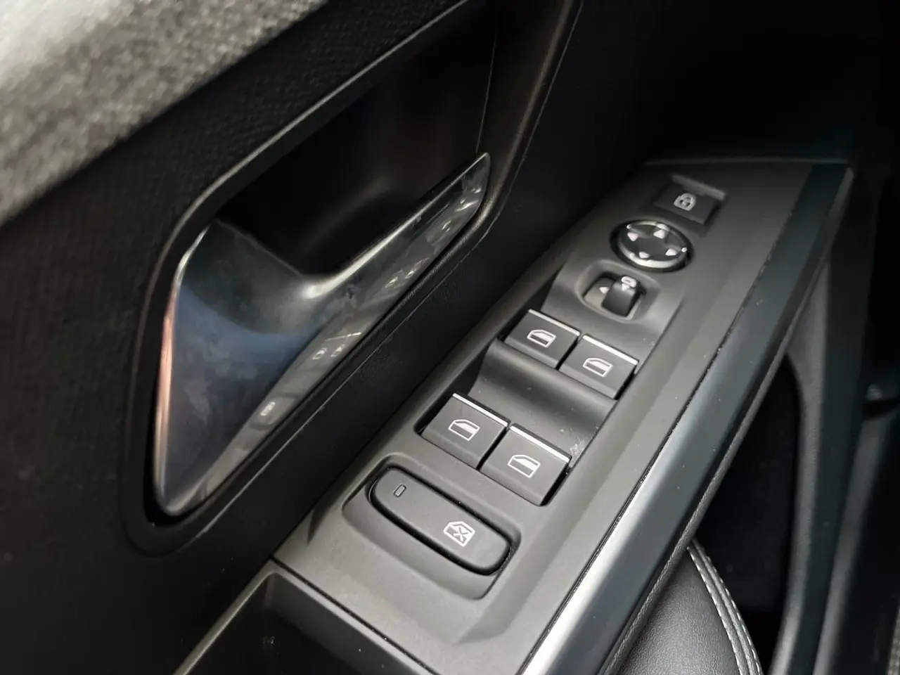 Billede 16 - Peugeot e-5008 77 GT 7prs