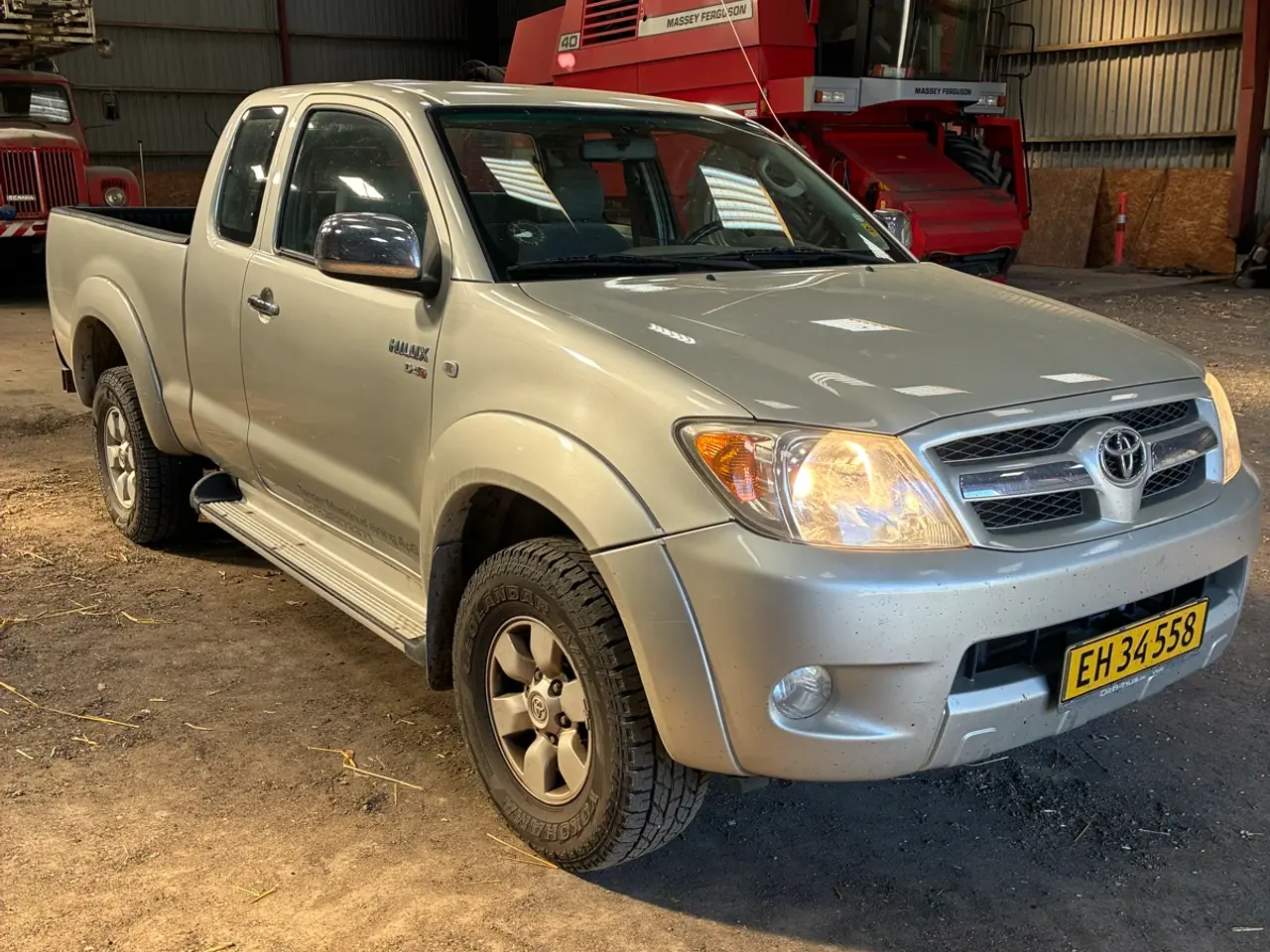Billede 5 - Hilux 2,5 kører godt