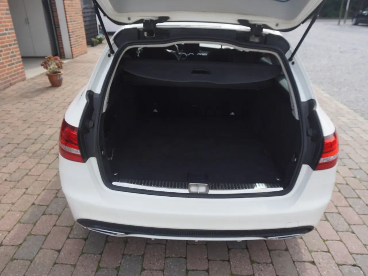 Billede 10 - Mercedes C220 d 2,2 AMG Line stc. aut.
