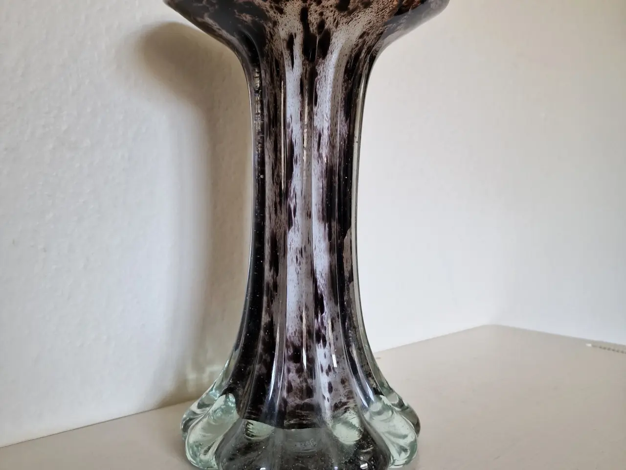 Billede 4 - Flot vintage kunstglas vase i Murano-stil.