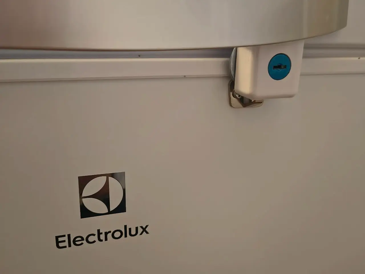 Billede 2 - Electrolux 198 liter kummefryse4