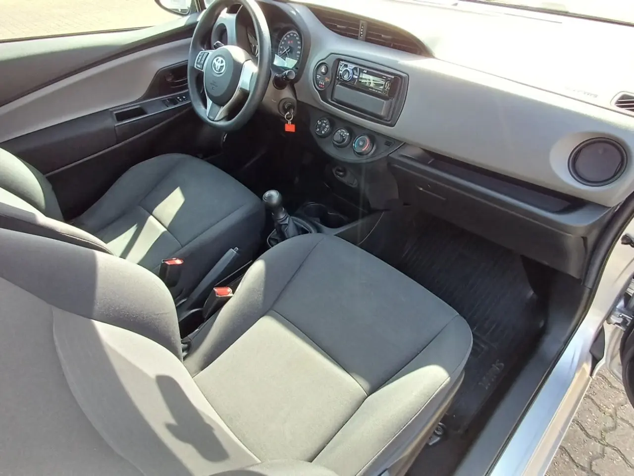 Billede 11 - Toyota Yaris 1,0 VVT-i T1
