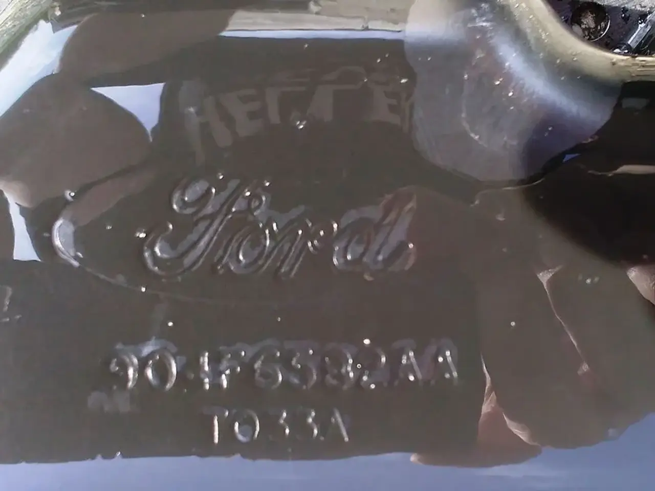 Billede 3 - Ny Ford Ventildæksel