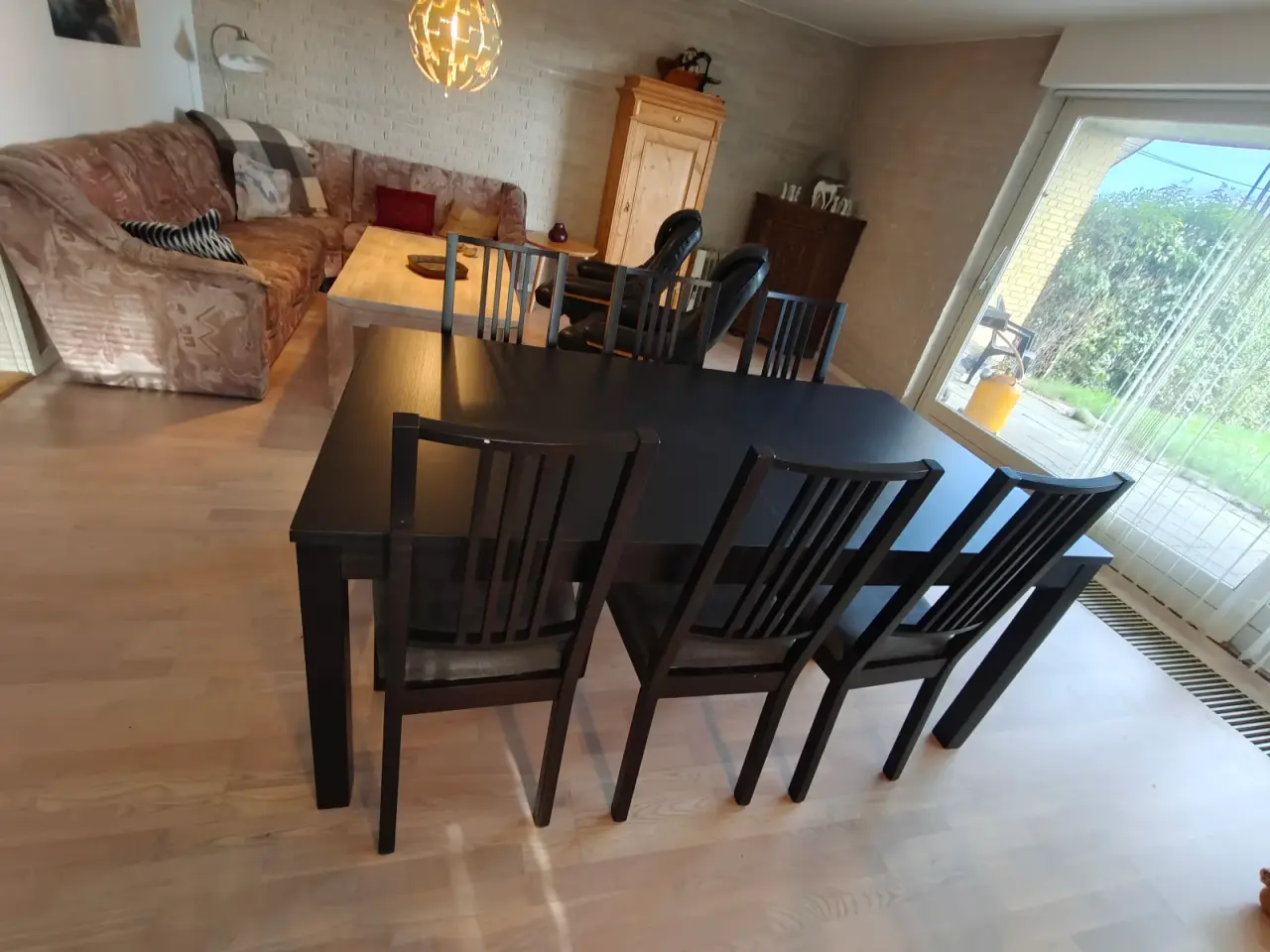 Billede 4 - Sort spisebordssæt 