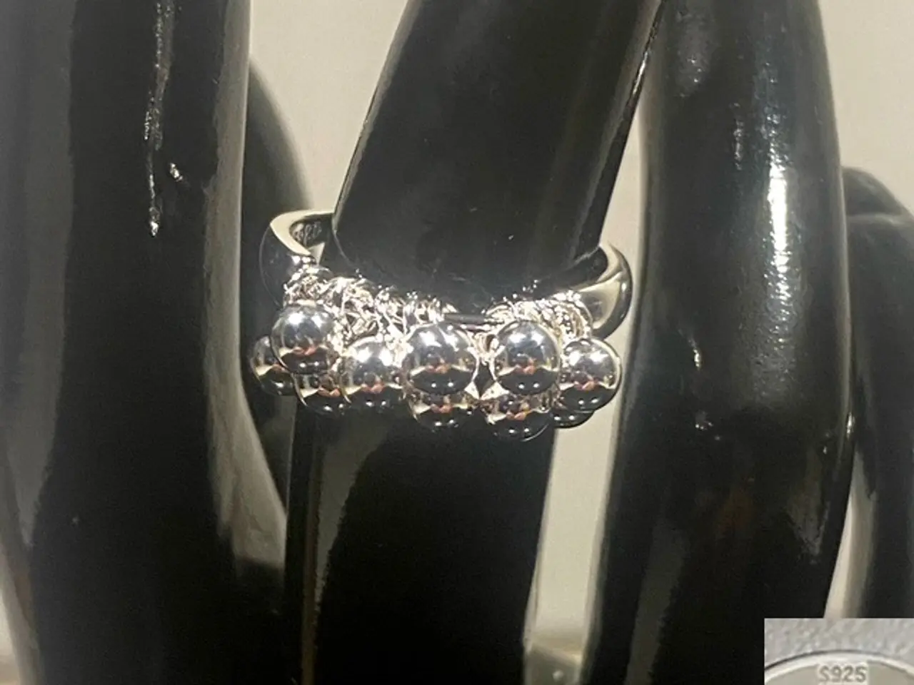 Billede 1 - * Sterlingsølv; Elegant kugle-fingerring