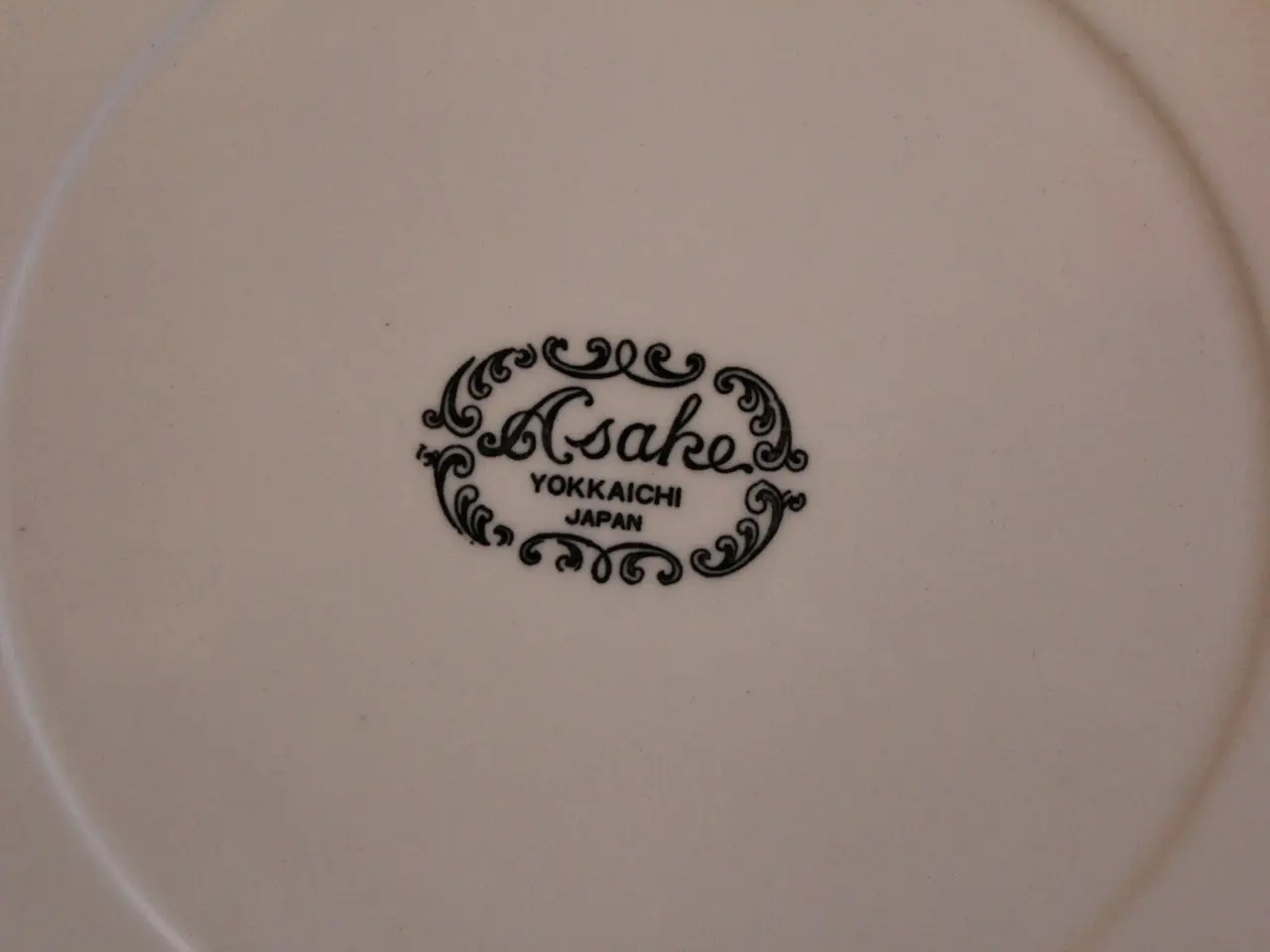 Billede 3 - Træ og porcelæn fade til og hænge på væg