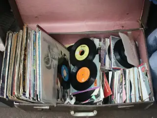 Singler og Lp'er købes