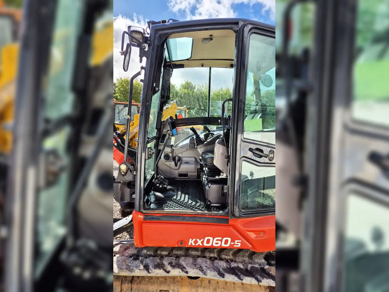 Billede 14 - Kubota KX060-5 / Rotortilt og centralsmøring / Komplet skovlpakke