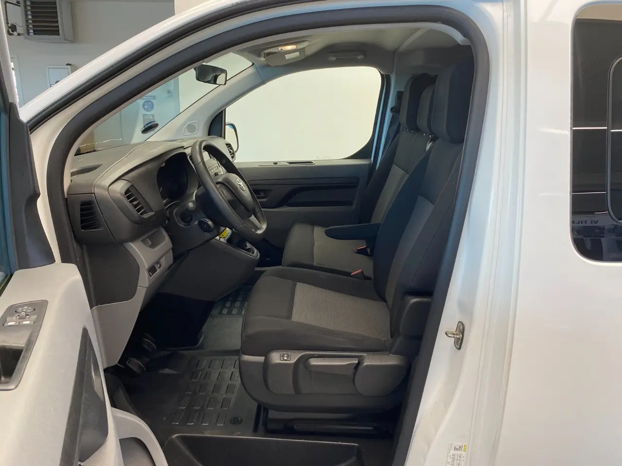 Billede 8 - Toyota ProAce Verso 1,5 D 120 Long Combi 9prs