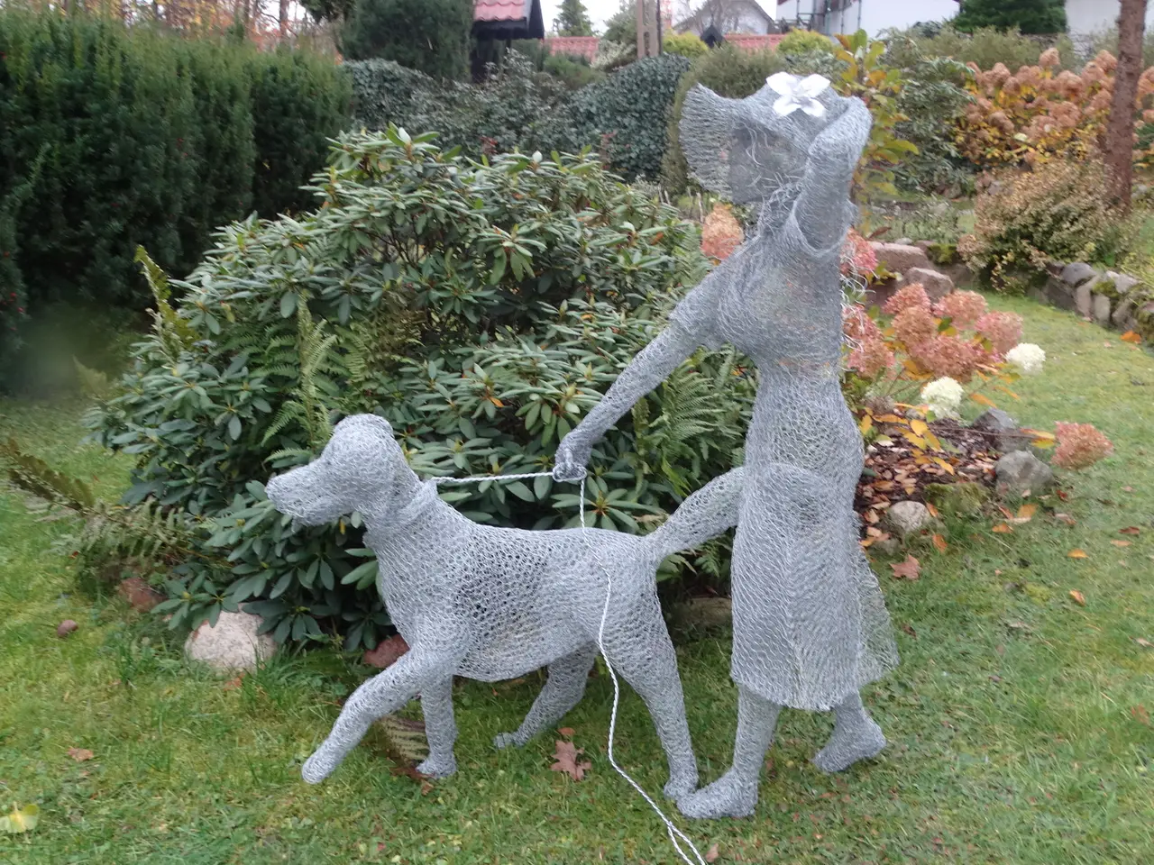 Billede 6 - En original havepynt, en trådskulptur