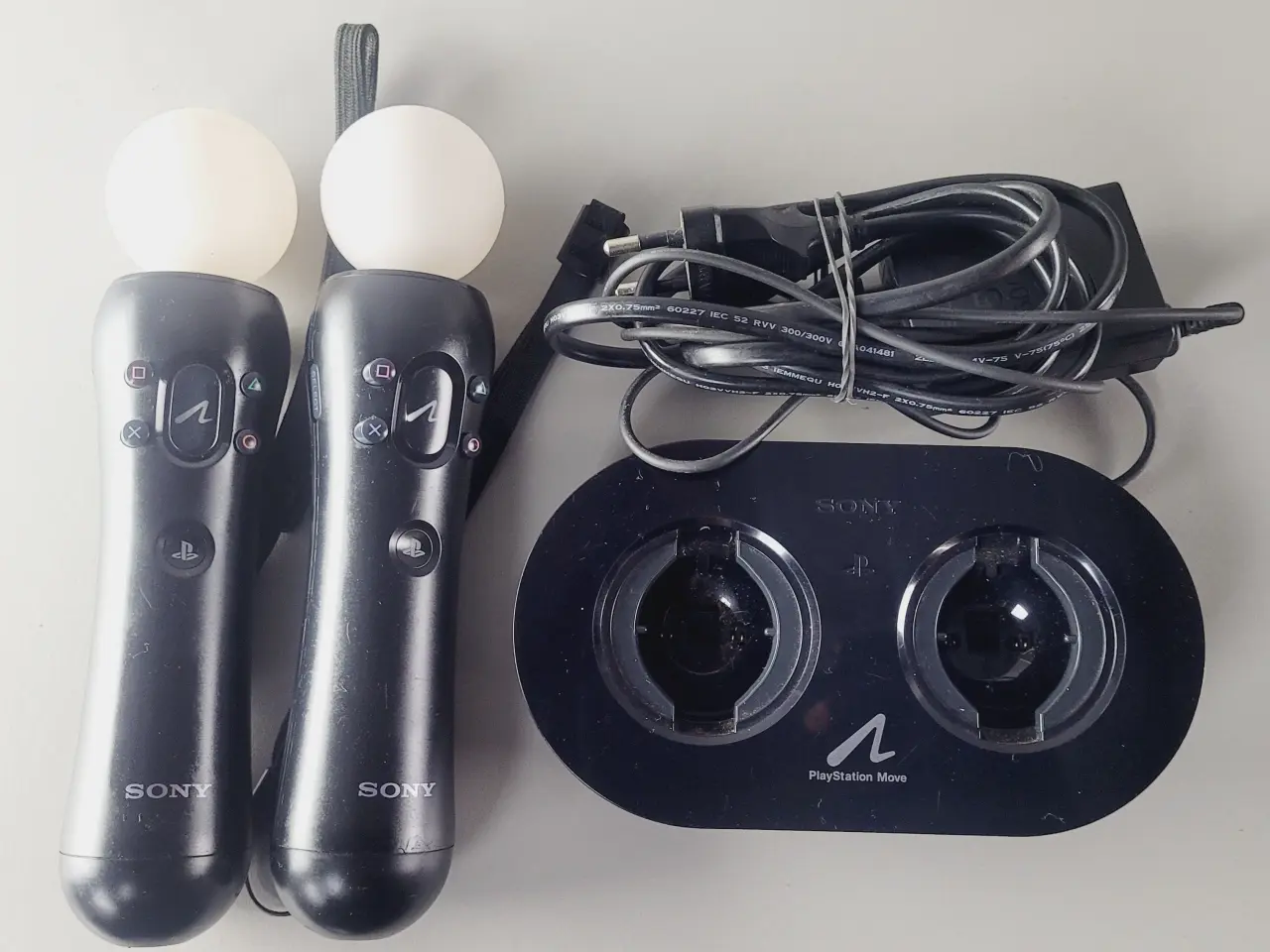 Billede 5 - 🎮 PlayStation Move Controllere (2 stk.) + Oplader