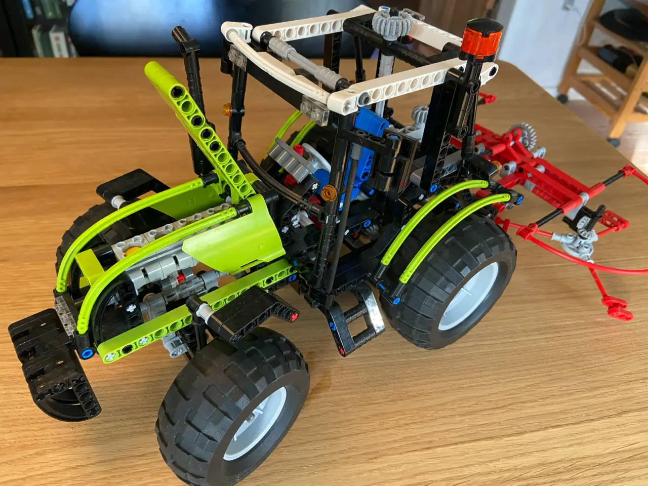Billede 2 - Lego Technic traktor #8284