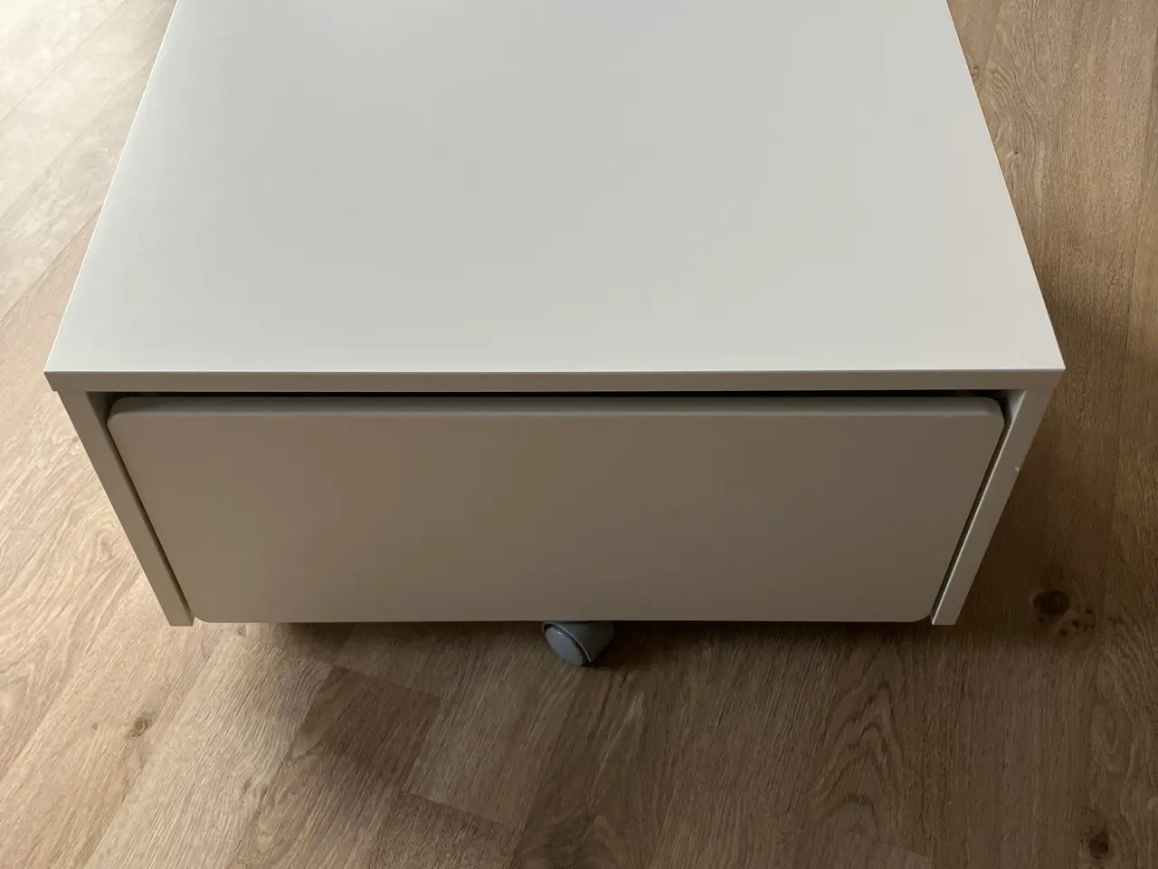 Billede 3 - Ikea slakt, opbevaringsboks med hjul