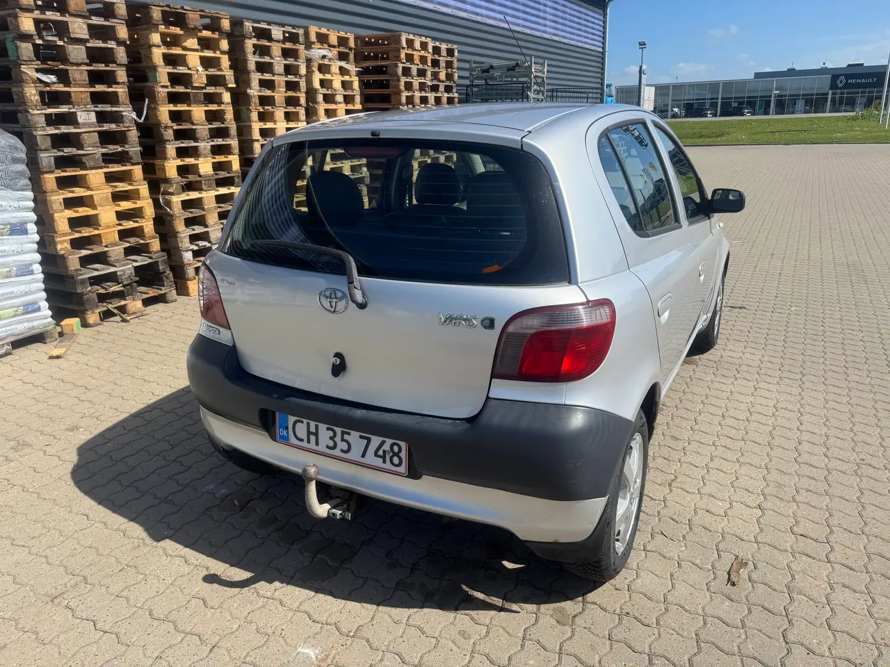 Billede 5 - Toyota Yaris 1,0 5dørs Nysynet Benzin