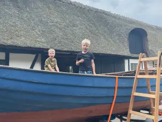 Klink bygget damjolle.