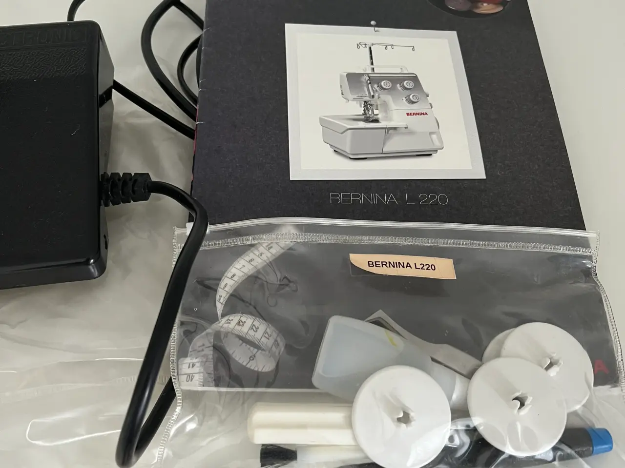 Billede 2 - Bernina L220 coverstitch