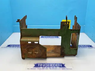 John Deere 4040 Batteribox RE44146