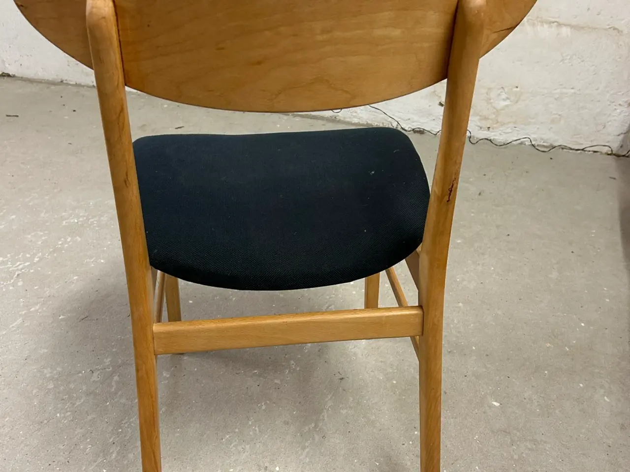 Billede 6 - 6 stk. Farstrup No. 210r spisebordsstole – massiv