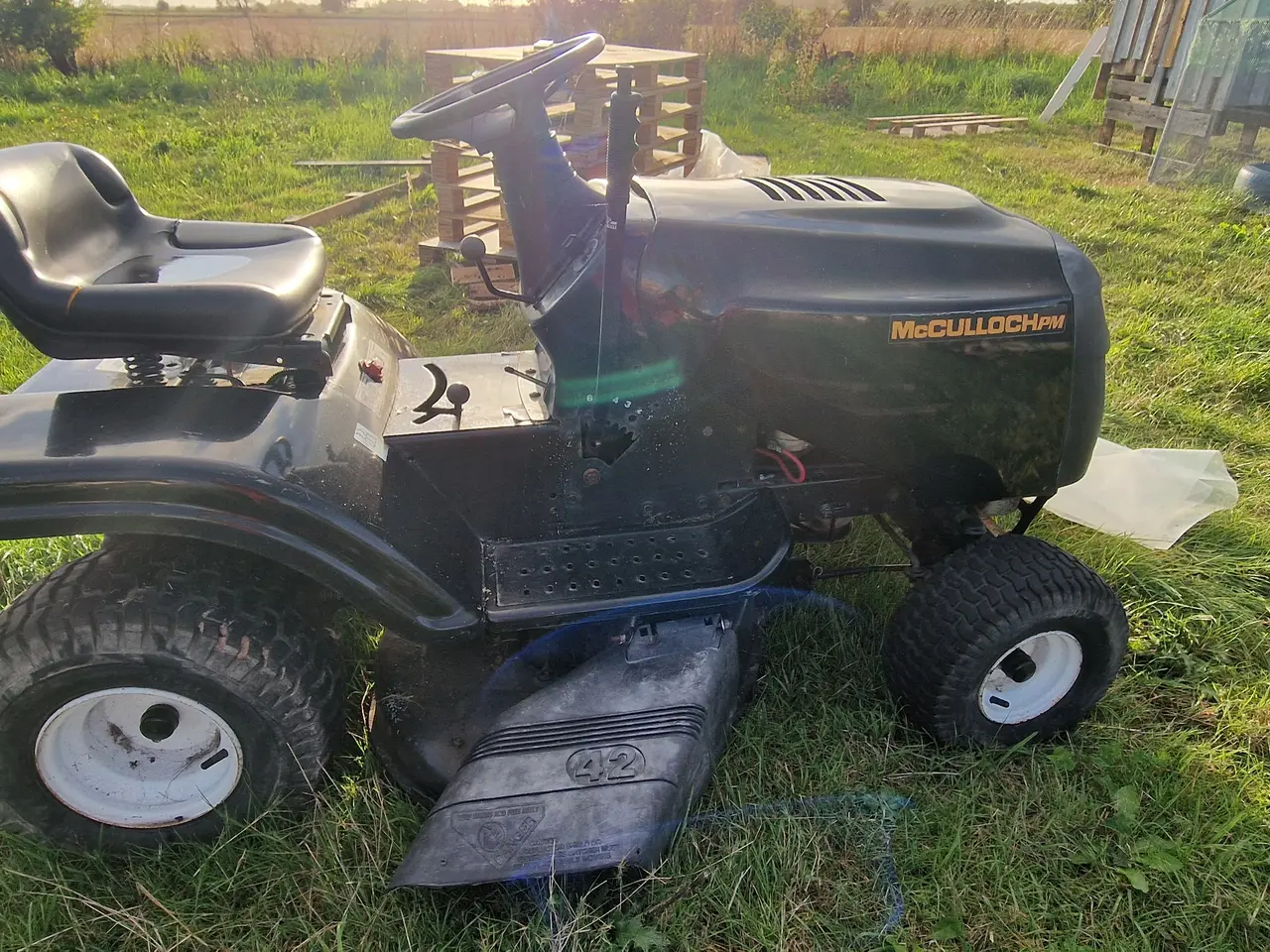 Billede 2 - Stærk McCulloch PM havetraktor – 42" klippebredde
