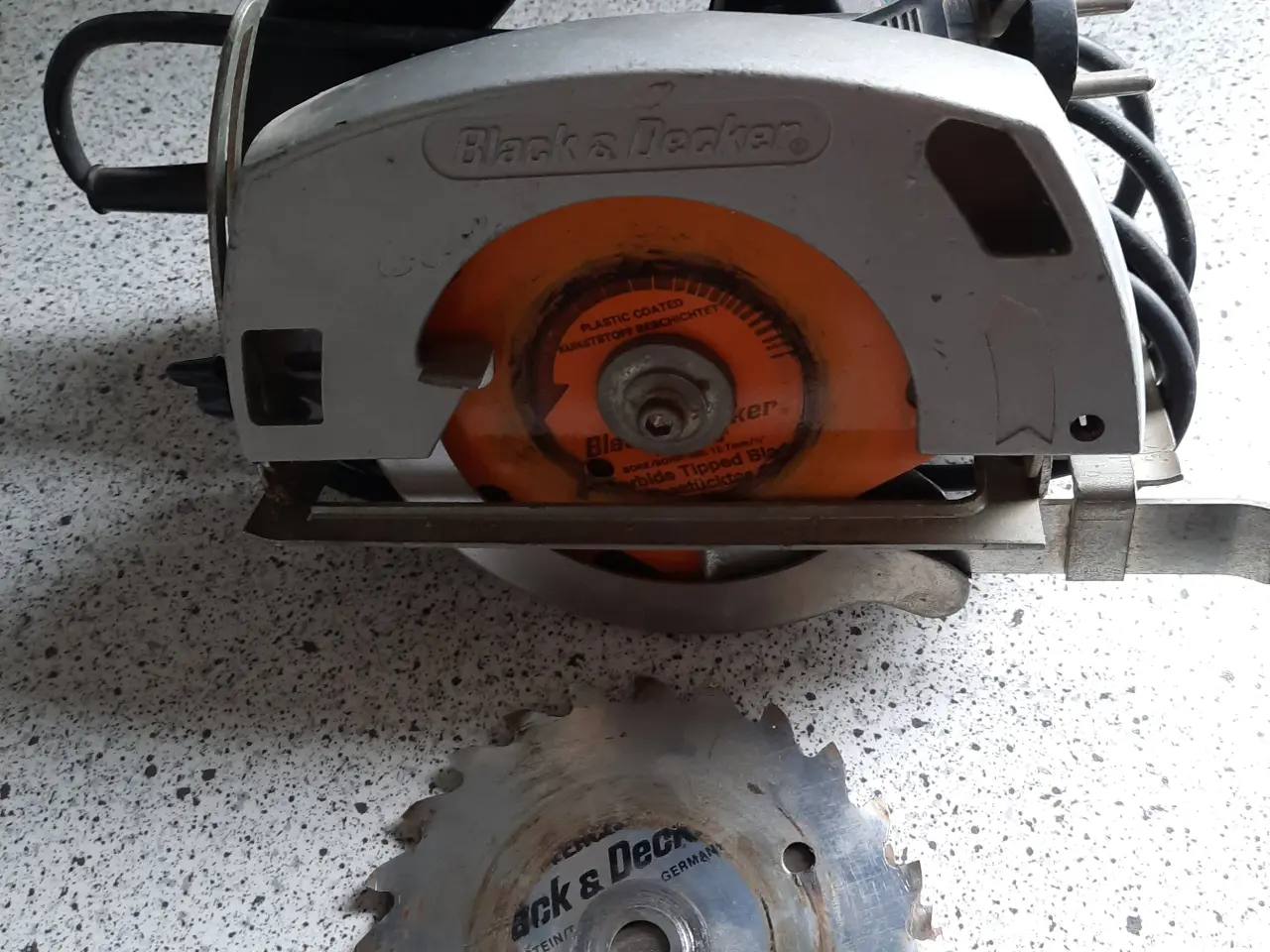 Billede 1 - Lille Black og Decker rundsav sælges
