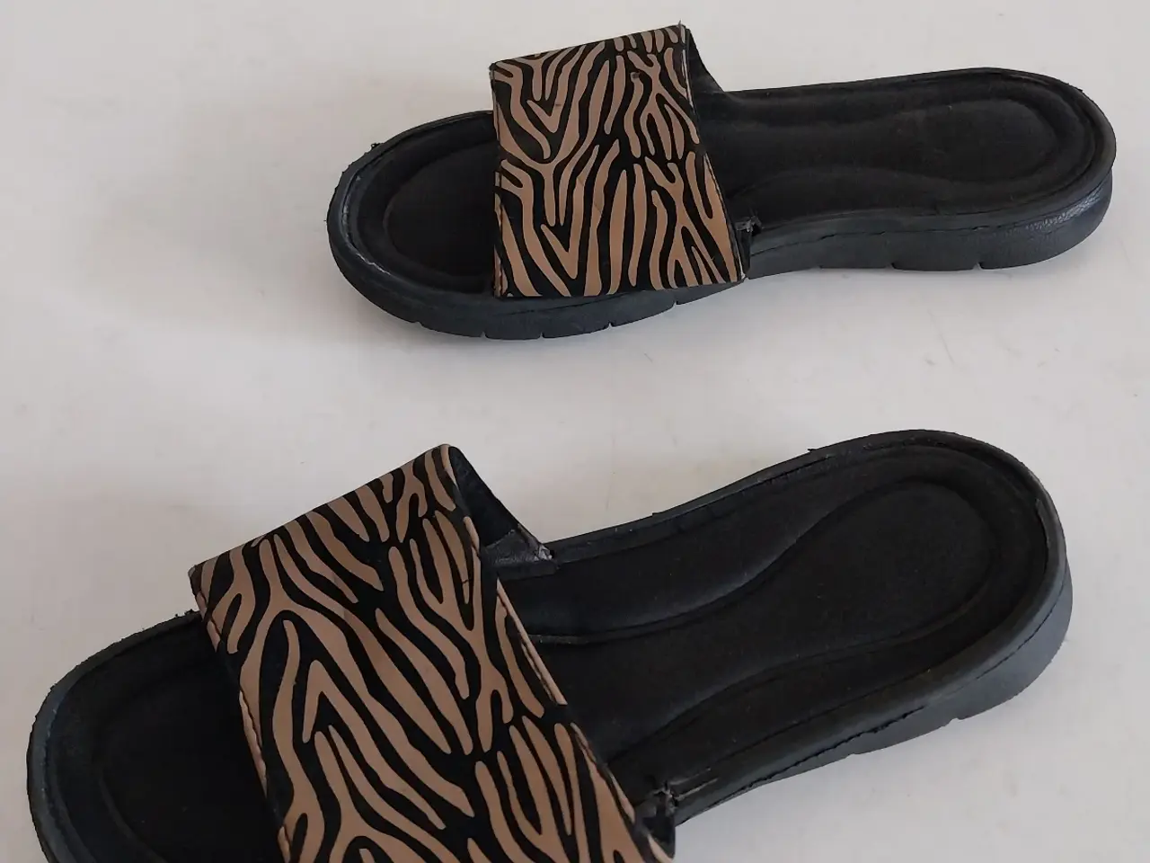 Billede 2 - Sandaler str. 38