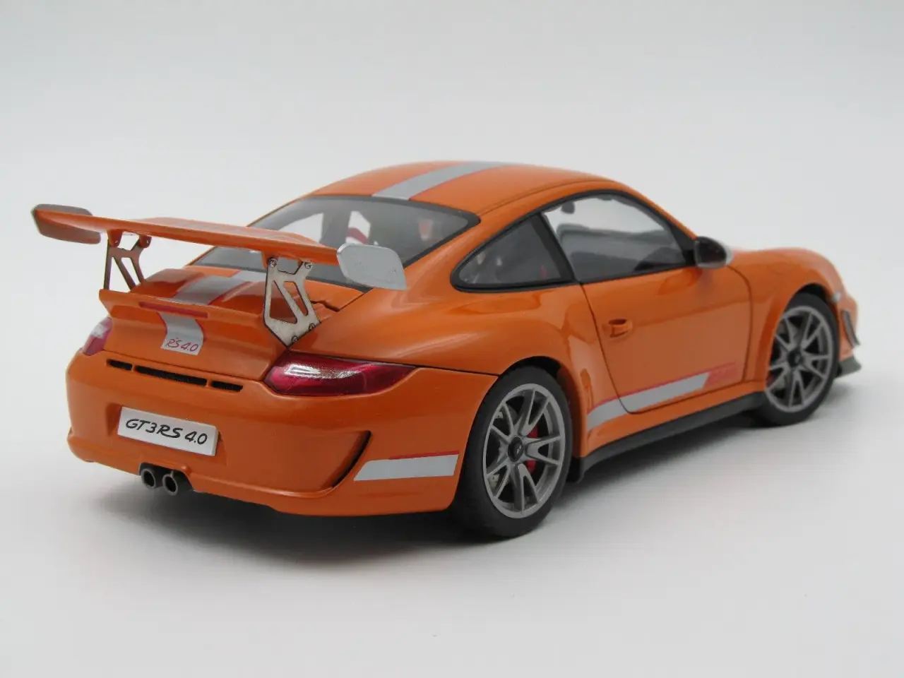 Billede 4 - 2011 Porsche 911 (997) GT3 RS 4,0 1:18 - AUTOart
