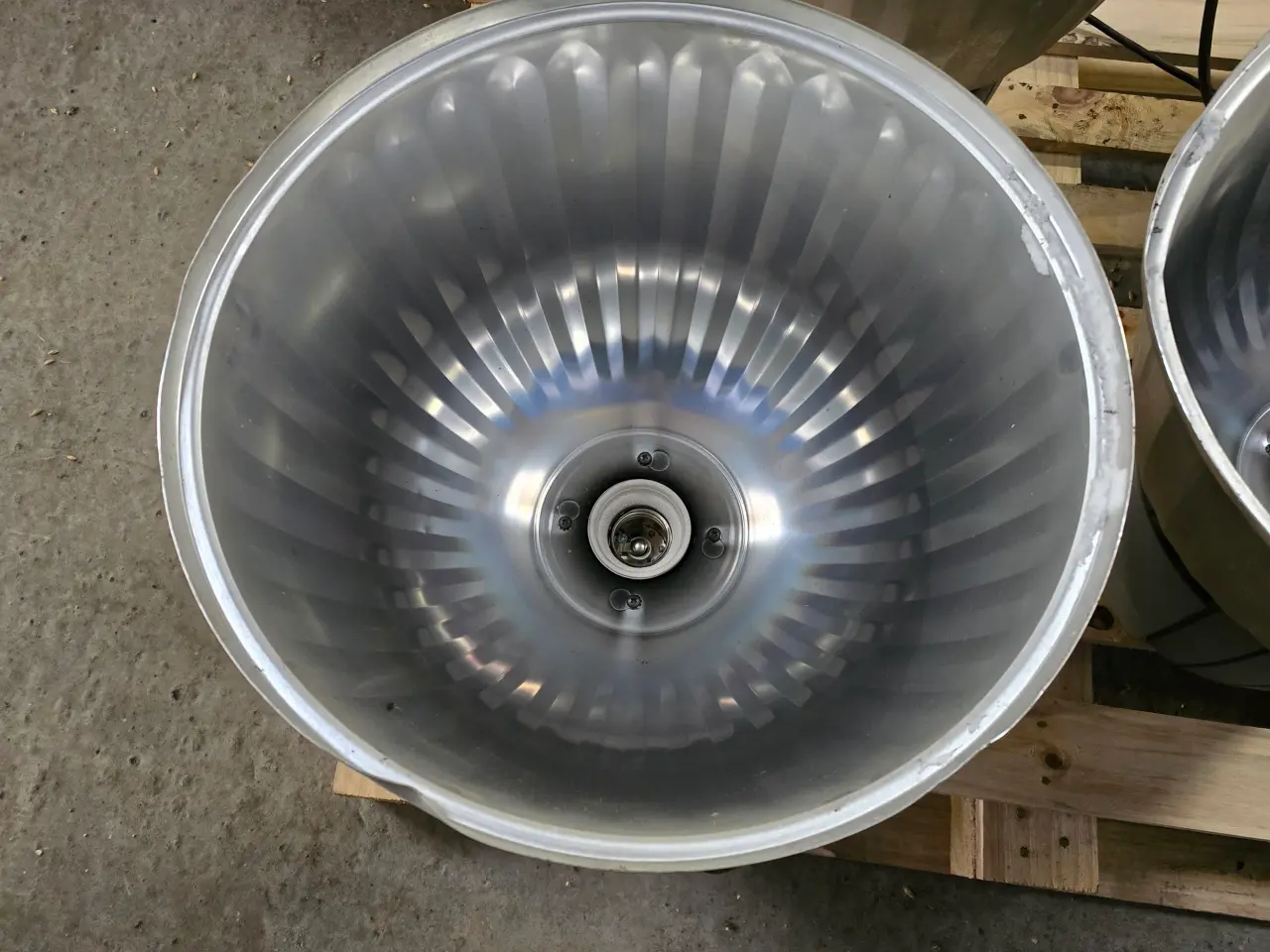 Billede 2 - Industrielle stållamper / hal‑lamper 13 stk.