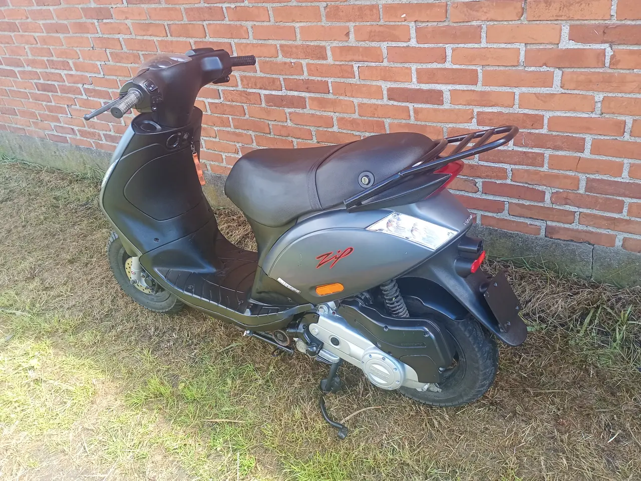 Billede 1 - Piaggio zip 4T sælges i dele  30 scooter fra 2019 
