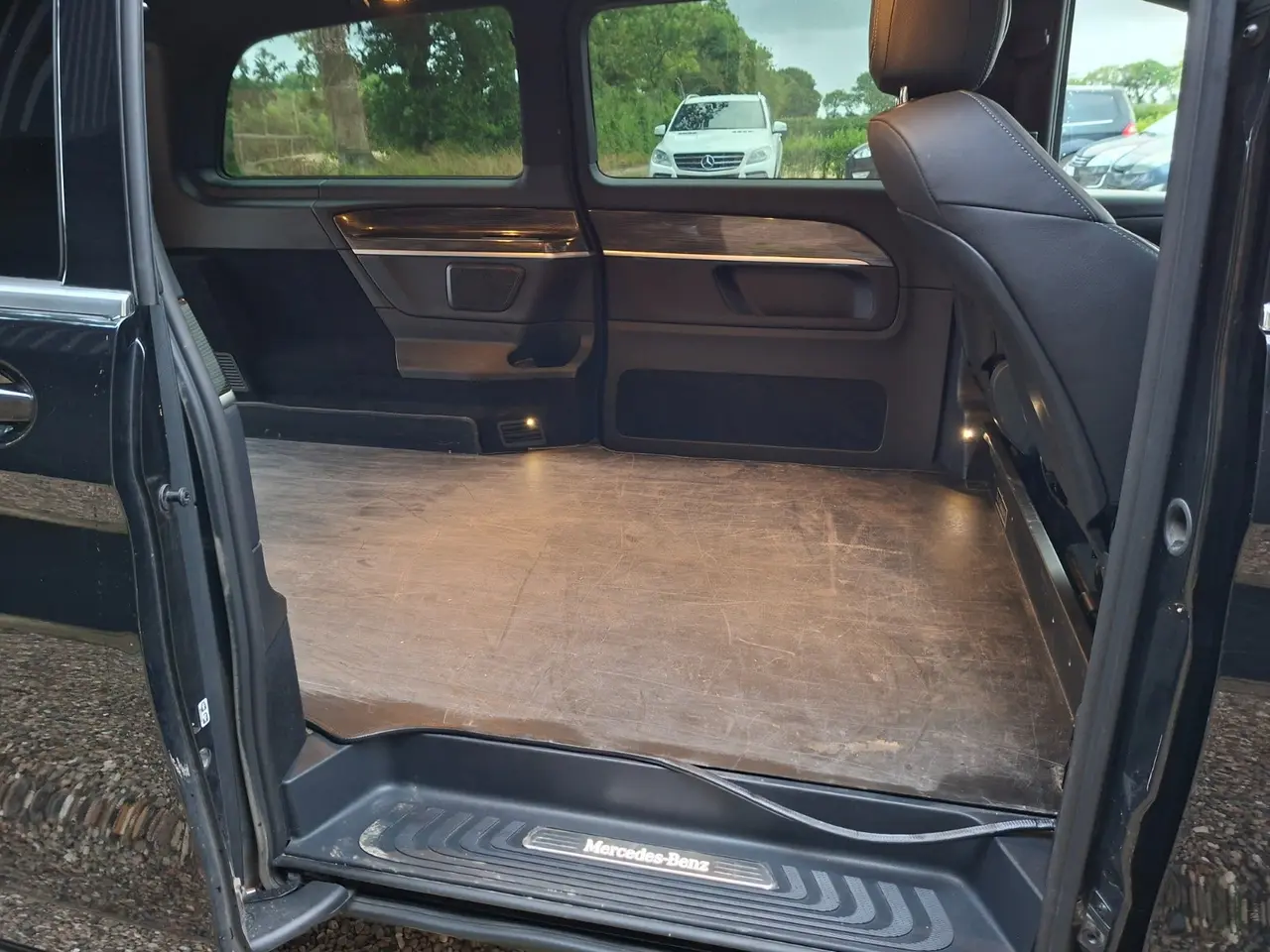 Billede 14 - Mercedes EQV300  Avantgarde L Van