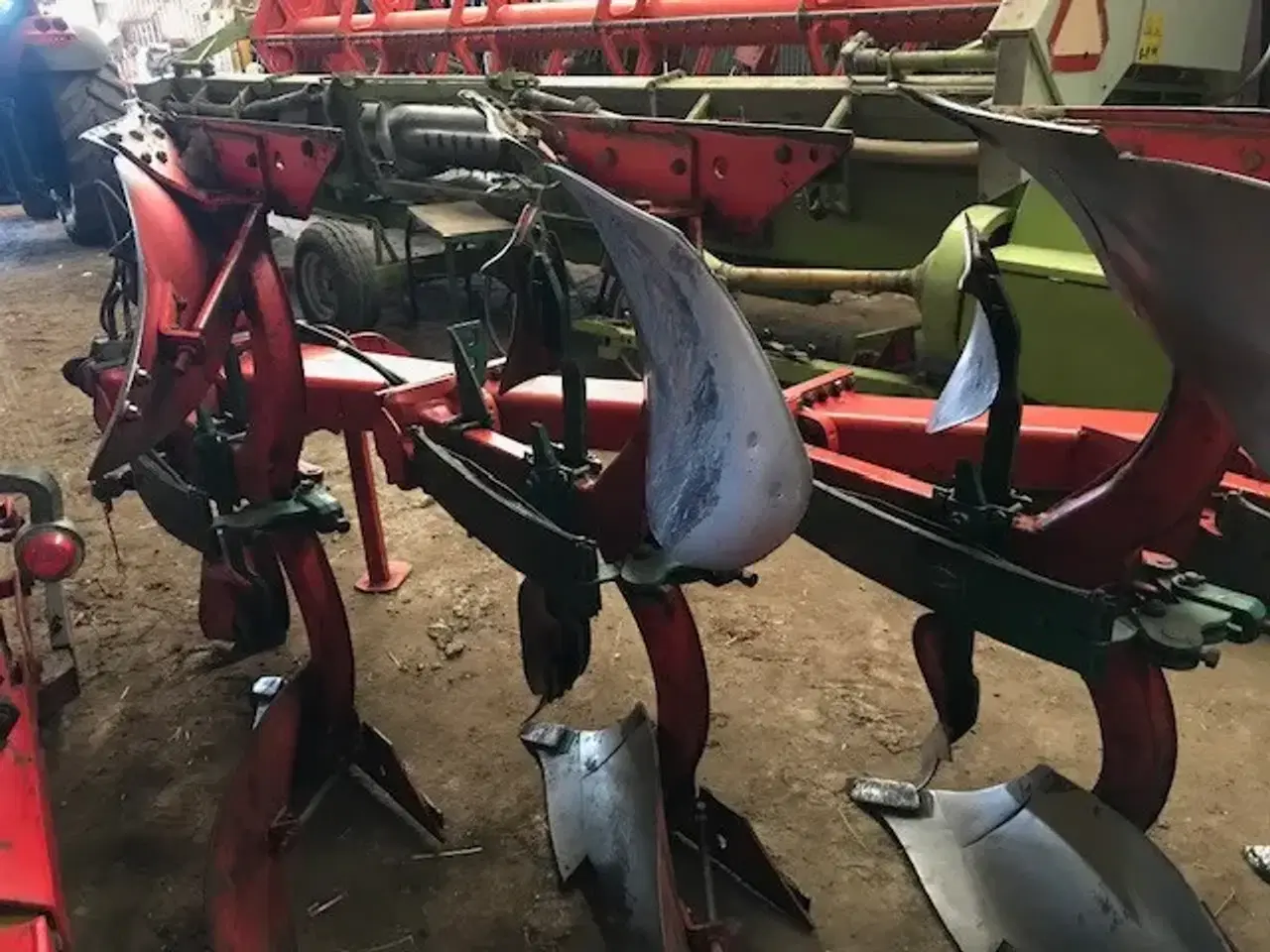 Billede 7 - 5 furet vendeplov Kverneland