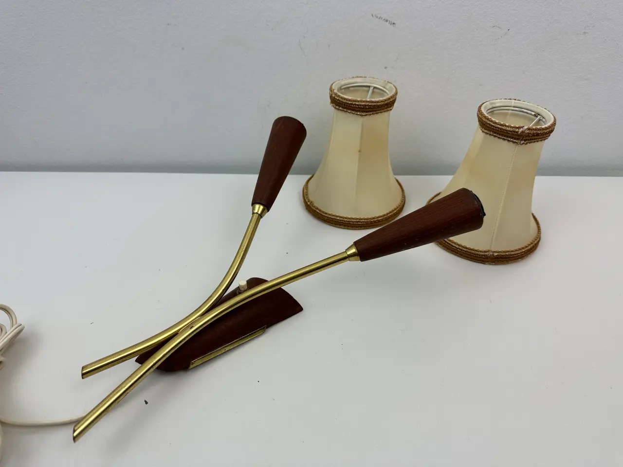 Billede 2 - Retro væglampe i teak og messing