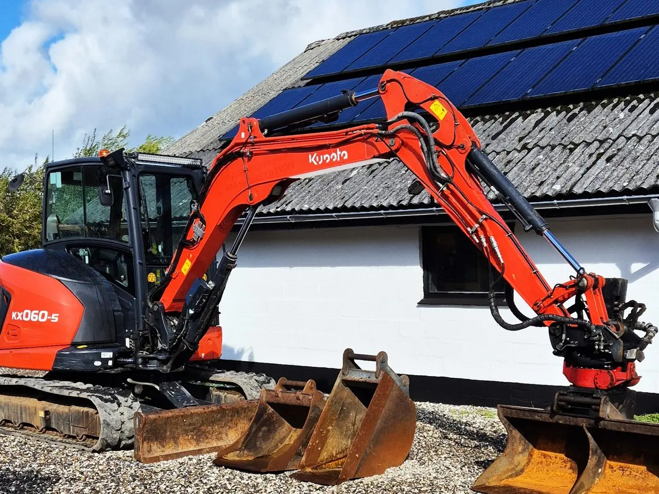 Billede 2 - Kubota KX060-5 / Rotortilt og centralsmøring / Komplet skovlpakke