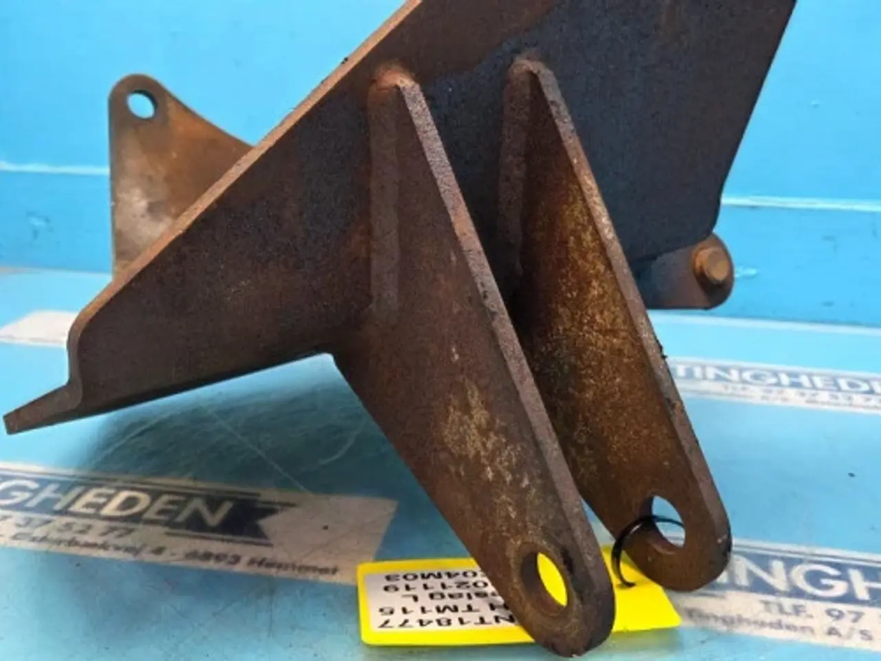 Billede 10 - New Holland TM115 Beslag L. 82021119