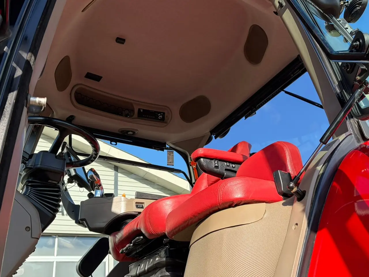 Billede 5 - Case IH MAGNUM 340 CVX med frontlift. Meget velholdt gård traktor