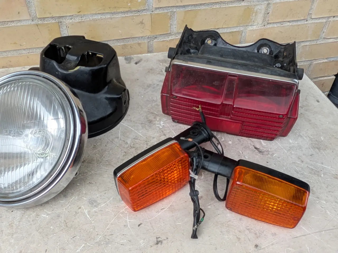 Billede 8 - Honda CB 900 F Boldor - mange pæne reservedele