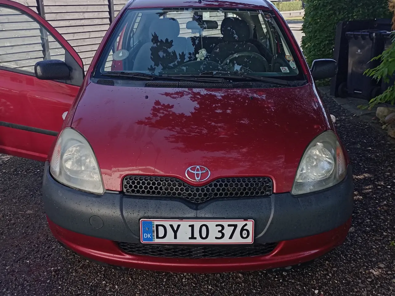 Billede 1 - Virkelig flot Toyota Yaris 1,0 