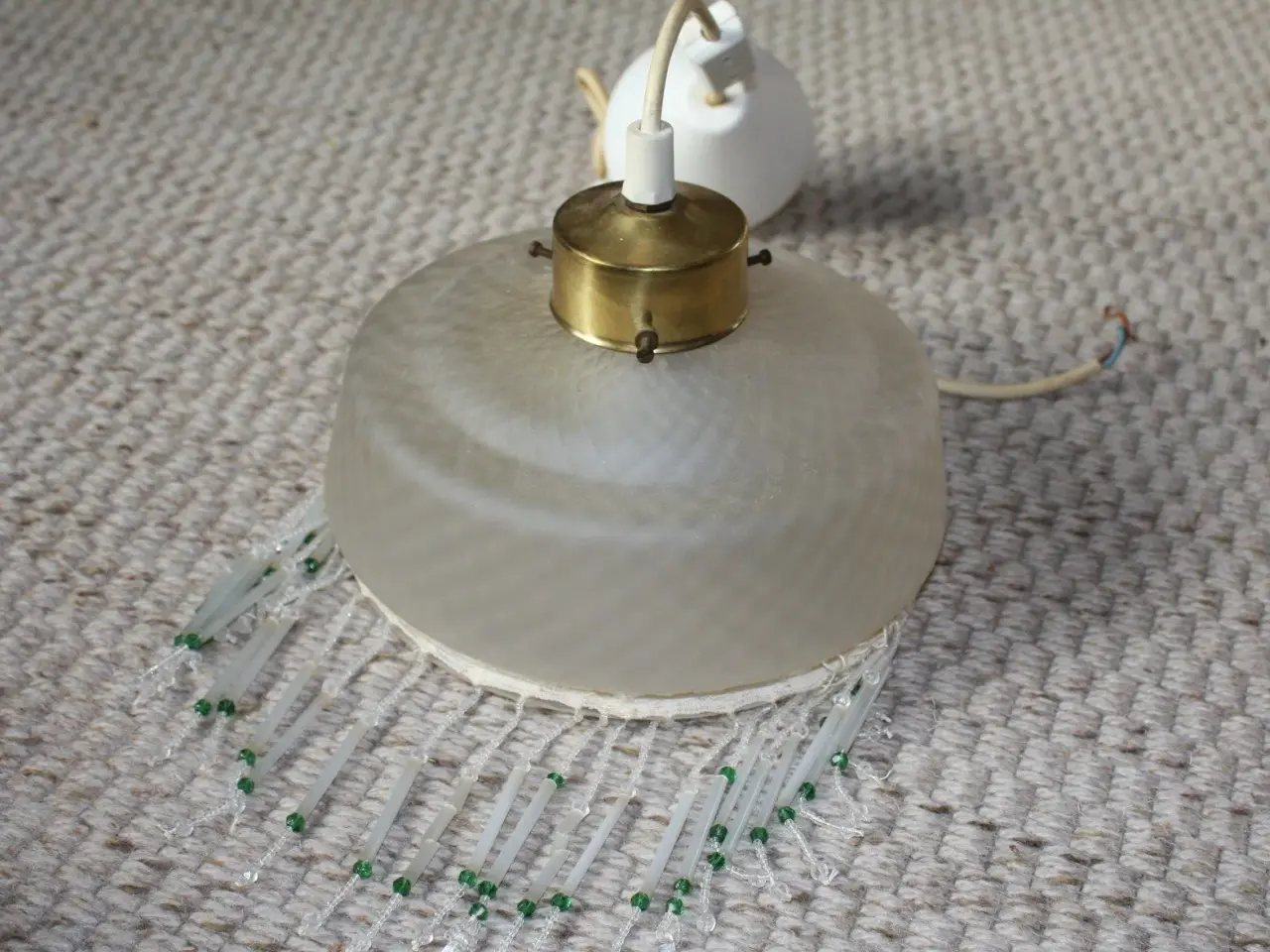 Billede 4 - Loftslampe med glasskærm med perlefrynse