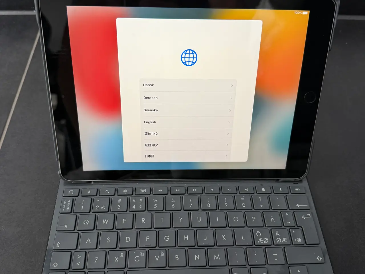Billede 1 - Fin og velholdt iPad 5 gen. med 128 GB sælges
