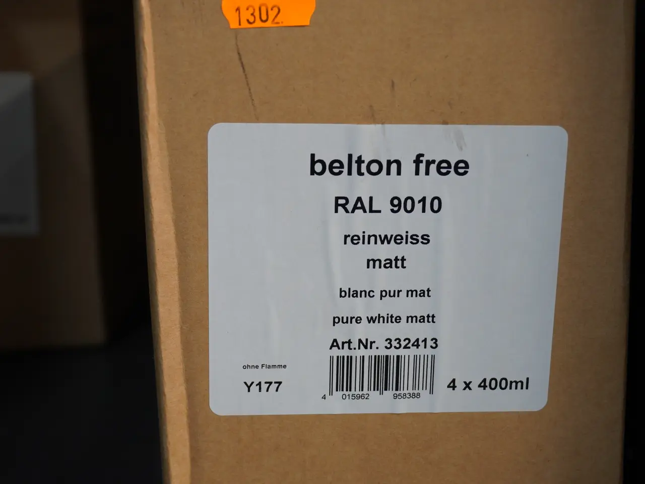 Billede 2 - Kasser med spraymaling, bl.a. RAL 910 & 4006