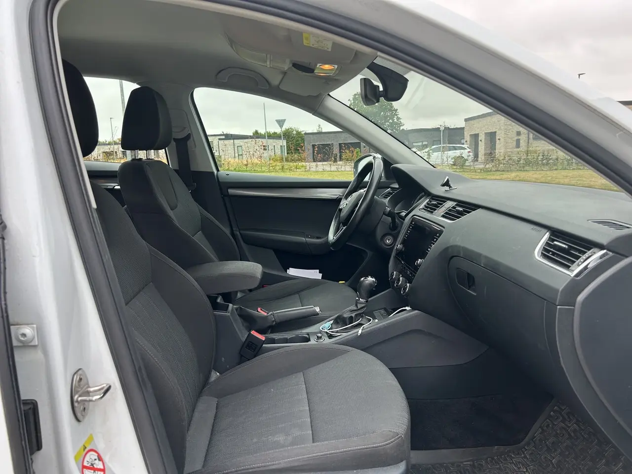 Billede 16 - Skoda Octavia 2,0 TDi 150 Business Line+ Combi DSG