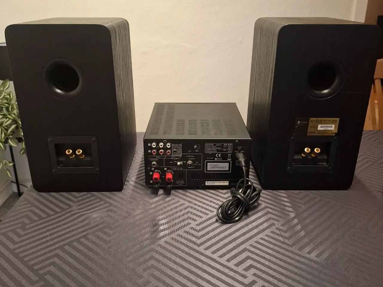 Billede 2 - Denon med 2 argon højttaler