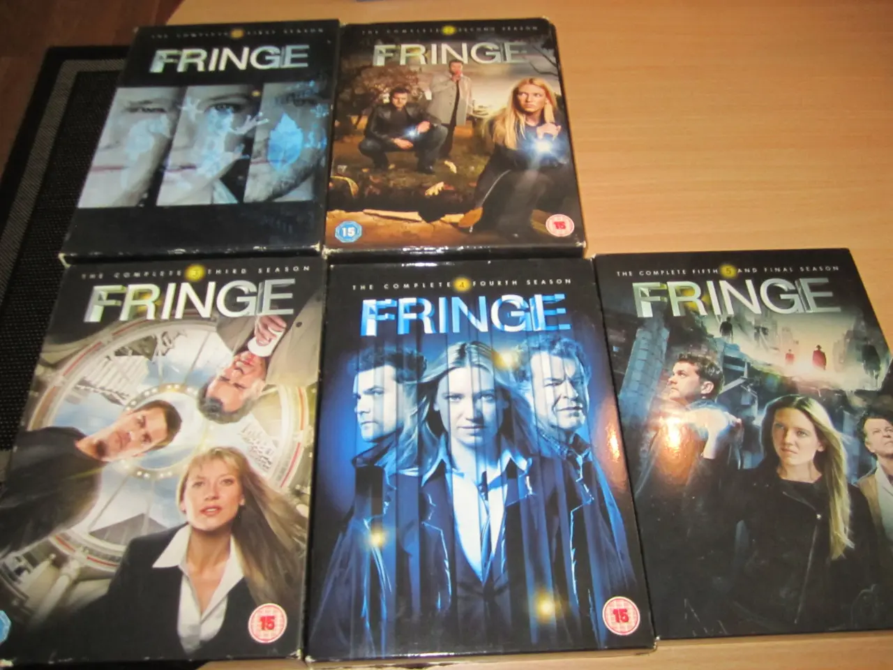 Billede 1 - BYD. FRINGE. Complete sæson 1-5. Boks.