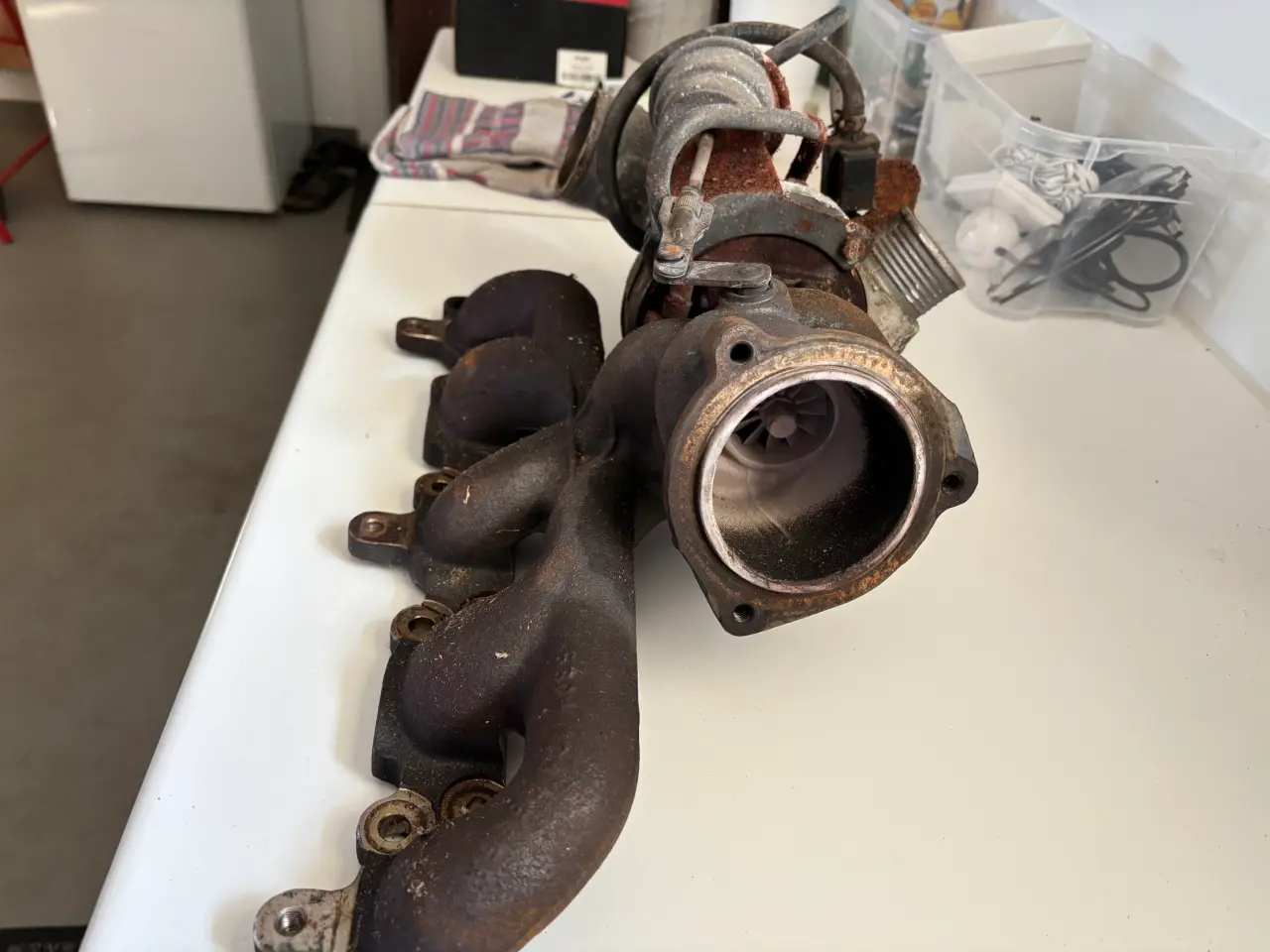 Billede 2 - Turbo til Volvo V 70 T5 2008