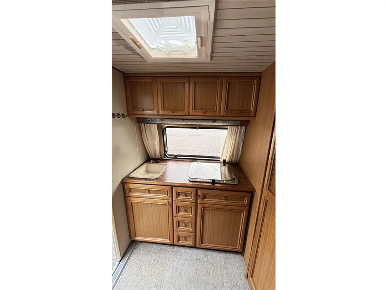 Billede 4 - 1988 - Hobby De Luxe 400 NYSYNET