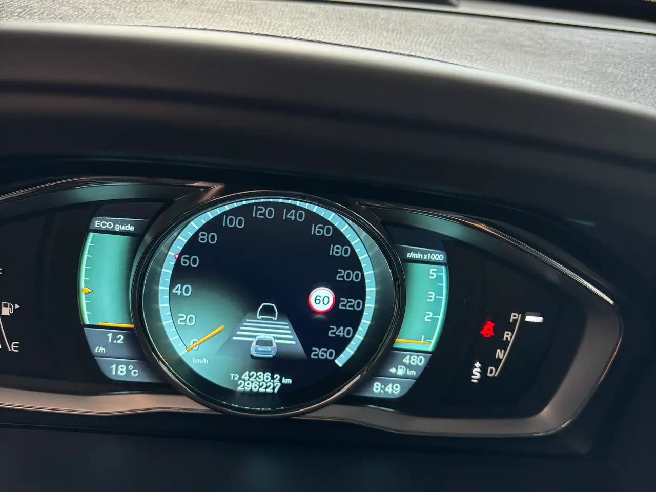 Billede 6 - Volvo XC60 2,4 D5 215 Momentum AWD