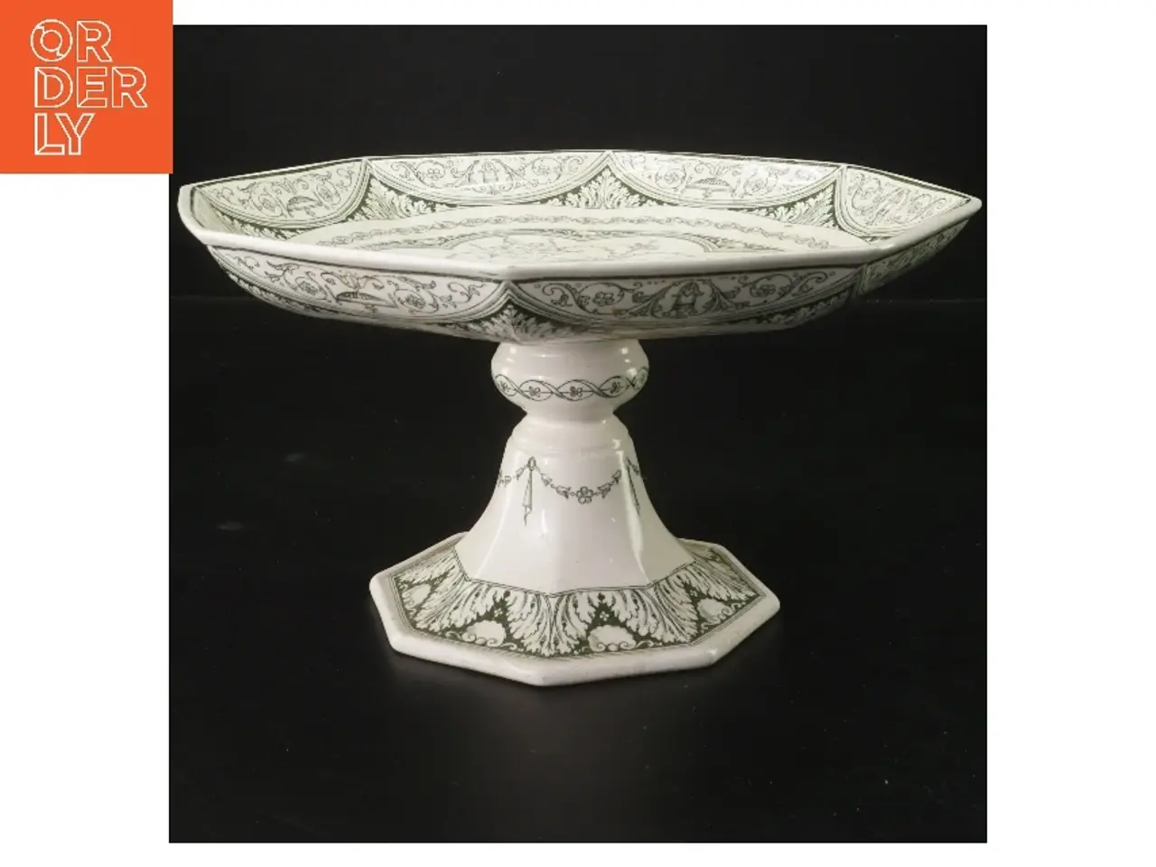 Billede 1 - Dekoreret keramisk kagefad (str. 23,5x14 cm)