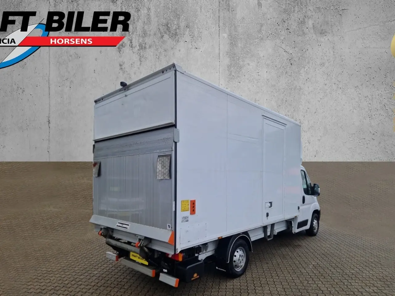 Billede 6 - Peugeot Boxer 335 2,2 BlueHDi 140 L3 Alukasse m/lift