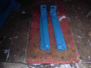 Ford 4 og 5000 frontlæsser beslag
