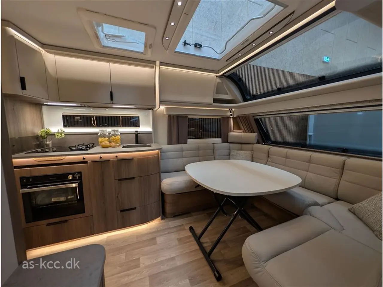 Billede 11 - 2027 - Kabe Royal 600 E TDL KS